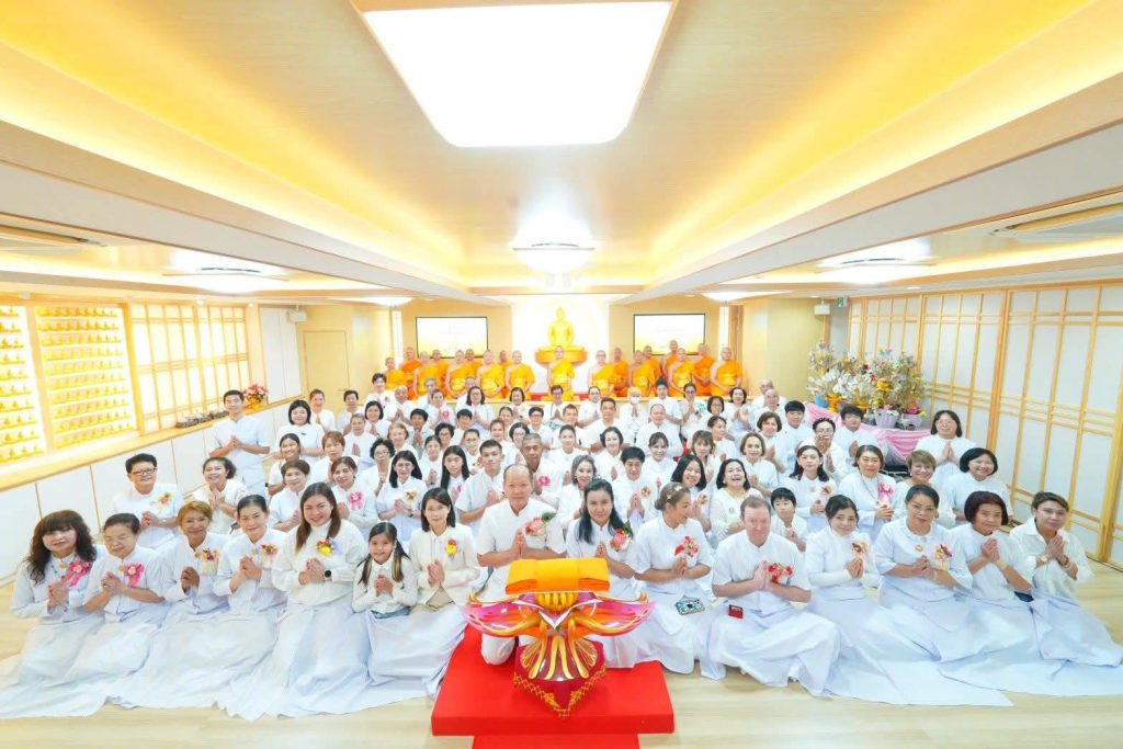 รองกงสุลใหญ่ ร่วมทอดกฐินสามัคคีวัดพระธรรมกายโอซาก้า 13 Talknews Online