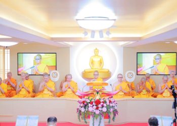 รองกงสุลใหญ่ ร่วมทอดกฐินสามัคคีวัดพระธรรมกายโอซาก้า