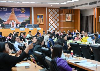 จ.นครปฐม เตรียมความพร้อมจัดกิจกรรมการออกสลากบำรุงกาชาดการกุศลและออกร้านมัจฉากาชาดในงานเทศกาลนมัสการองค์พระปฐมเจดีย์ประจำปี 2568