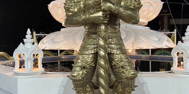 กลุ่มเพ็ญพุธประจวบฯประดิษฐานองค์ท้าวเวสสุวรรณขนาด 2.59 เมตร เตรียมเบิกเนตรบวงสรวง 25 ตุลาคมนี้ ที่ริมอ่าวประจวบฯ 12 กลุ่มเพ็ญพุธประจวบฯประดิษฐานองค์ท้าวเวสสุวรรณขนาด 2.59 เมตร เตรียมเบิกเนตรบวงสรวง 25 ตุลาคมนี้ ที่ริมอ่าวประจวบฯ