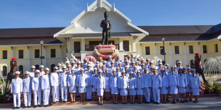 จังหวัดน่านจัดพิธีวางพวงมาลาและสวนสนามเนื่องในวันปิยมหาราช ณ ศูนย์การเรียนรู้นันทสิปปาคาร แลนด์มาร์กแห่งใหม่ของเมืองน่าน 12 จังหวัดน่านจัดพิธีวางพวงมาลาและสวนสนามเนื่องในวันปิยมหาราช ณ ศูนย์การเรียนรู้นันทสิปปาคาร แลนด์มาร์กแห่งใหม่ของเมืองน่าน
