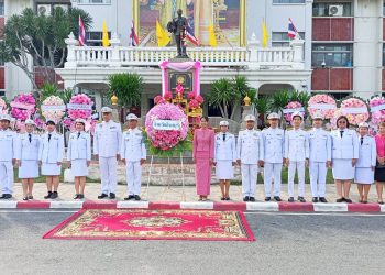 จังหวัดสิงห์บุรี จัดพิธีวางพวงมาลา เนื่องใน “วันปิยมหาราช” ประจำปี 2568