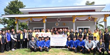 ศธ. น้อมรำลึกในพระมหากรุณาธิคุณ พระพันปีหลวง รวมพลัง Fix It – จิตอาสา ซ่อม–สร้าง–ช่วยเหลือพร้อมส่งมอบบ้าน-จักรยานยนต์ ให้ครอบครัวผู้ประสบภัยชายแดนสุรินทร์ ถวายเป็นพระราชกุศล 33 ศธ. น้อมรำลึกในพระมหากรุณาธิคุณ พระพันปีหลวง รวมพลัง Fix It – จิตอาสา ซ่อม–สร้าง–ช่วยเหลือพร้อมส่งมอบบ้าน-จักรยานยนต์ ให้ครอบครัวผู้ประสบภัยชายแดนสุรินทร์ ถวายเป็นพระราชกุศล