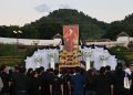 มหาวิทยาลัยแม่ฟ้าหลวง ร่วมจุดเทียนน้อมรำลึกในพระมหากรุณาธิคุณ “สมเด็จพระนางเจ้าสิริกิติ์ พระบรมราชินีนาถ พระบรมราชชนนีพันปีหลวง” 24 มหาวิทยาลัยแม่ฟ้าหลวง ร่วมจุดเทียนน้อมรำลึกในพระมหากรุณาธิคุณ “สมเด็จพระนางเจ้าสิริกิติ์ พระบรมราชินีนาถ พระบรมราชชนนีพันปีหลวง”