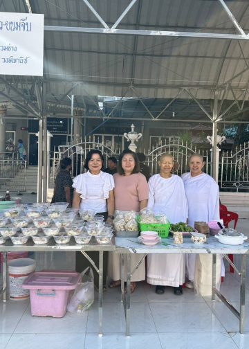 สิงห์บุรี / ร้านสิงห์บุรีรวมช่างร่วมทำบุญกฐินสามัคคี สร้างกุศลอิ่มใจ