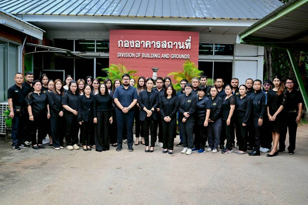 ชาว มมส พร้อมใจแต่งกายไว้ทุกข์ ถวายแด่สมเด็จพระบรมราชชนนีพันปีหลวง 13 Talknews Online