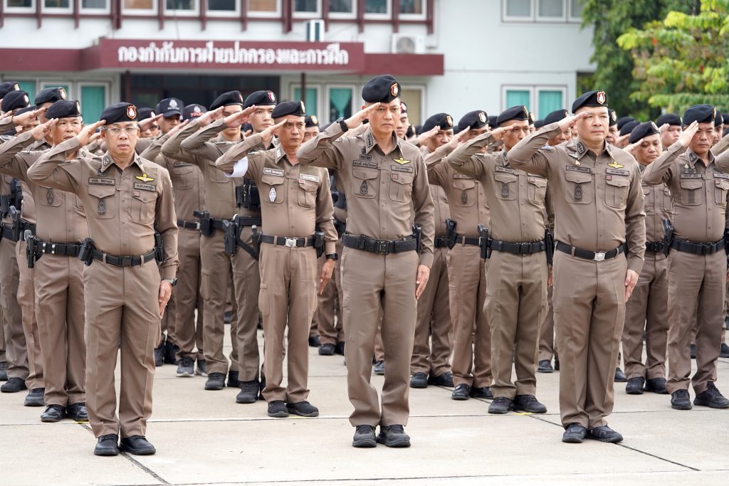 นครปฐม ผช.ผบ.ตร. ปล่อยแถว ระดมกวาดล้าง ฮาโลวีน ลอยกระทง เน้นจิตสำนึกตำรวจดูแลประชาชนช่วงพิธีสำคัญของชาติ 13 Talknews Online