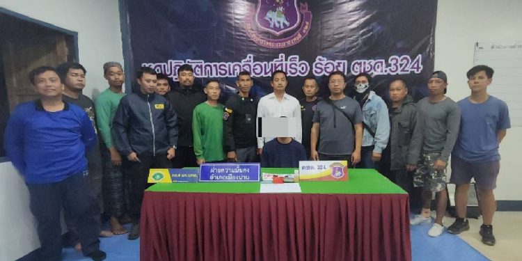 สนธิกำลังฝ่ายปกครอง–ตำรวจตระเวนชายแดน ปฏิบัติการกวาดล้างยาเสพติดในพื้นที่บ้านนาผา เมืองน่าน พบพระบวชใหม่ตั้งตัวเป็นเอเย่นต์ค้ายาในวัด 12 สนธิกำลังฝ่ายปกครอง–ตำรวจตระเวนชายแดน ปฏิบัติการกวาดล้างยาเสพติดในพื้นที่บ้านนาผา เมืองน่าน พบพระบวชใหม่ตั้งตัวเป็นเอเย่นต์ค้ายาในวัด