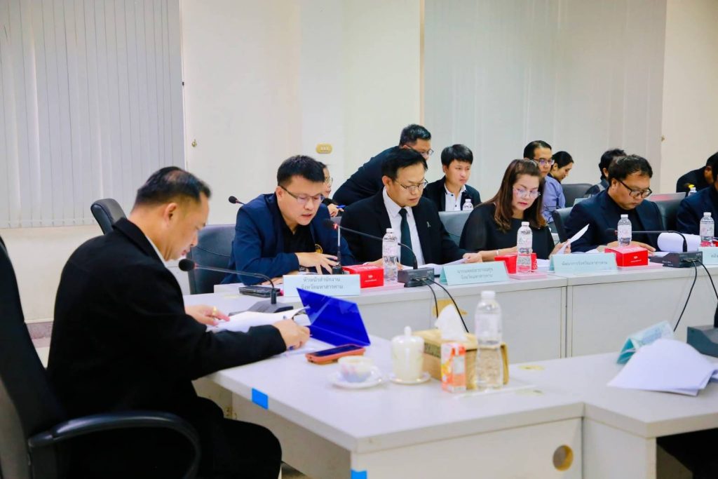 นายแพทย์สาธารณสุขจังหวัดมหาสารคาม ร่วมประชุมคณะกรรมการบริหารงานจังหวัดแบบบูรณาการ (ก.บ.จ.) ทบทวนแผนพัฒนาจังหวัดระยะ 20 ปี 13 Talknews Online