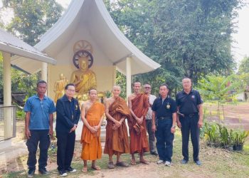 สกลนคร มหานิยมติดตามประสานสำนักสงฆ์ขอตั้งเป็นวัด 16 สกลนคร มหานิยมติดตามประสานสำนักสงฆ์ขอตั้งเป็นวัด