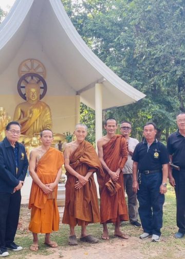 สกลนคร มหานิยมติดตามประสานสำนักสงฆ์ขอตั้งเป็นวัด 14 สกลนคร มหานิยมติดตามประสานสำนักสงฆ์ขอตั้งเป็นวัด