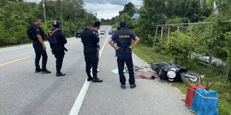 โจรใต้ยิงทหารพรานเสียชีวิต 1 นาย ก่อนหนีเอาปืนพก 9 ม.ม.ไปด้วย 1 กระบอก 12 โจรใต้ยิงทหารพรานเสียชีวิต 1 นาย ก่อนหนีเอาปืนพก 9 ม.ม.ไปด้วย 1 กระบอก