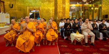 นครปฐม หลวงพี่น้ำฝน นำคณะสงฆ์ วัดไผ่ล้อมฯสวดพระอภิธรรม ถวายเป็นพระราชกุศลสมเด็จพระนางเจ้าสิริกิติติ์ พระบรมราชินีนาถ พระบรมราชชนนีพระพันปีหลวง 32 นครปฐม หลวงพี่น้ำฝน นำคณะสงฆ์ วัดไผ่ล้อมฯสวดพระอภิธรรม ถวายเป็นพระราชกุศลสมเด็จพระนางเจ้าสิริกิติติ์ พระบรมราชินีนาถ พระบรมราชชนนีพระพันปีหลวง