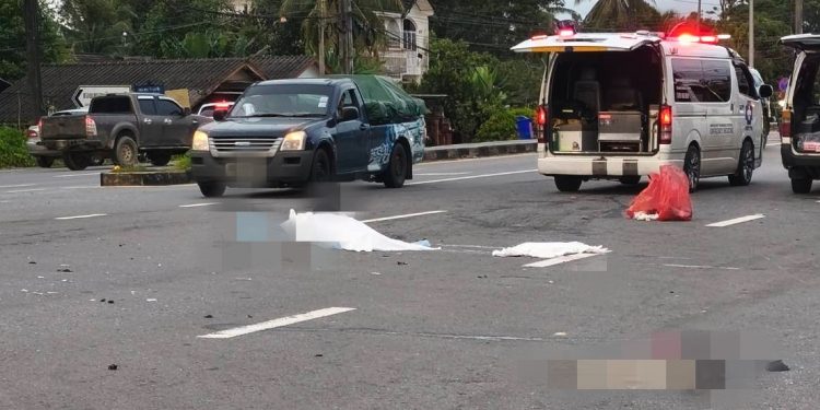 พังงา - สุดเศร้า 2 นักท่องเที่ยวต่างชาติขับขับรถย้อนศรถูกรถกระบะชนจนทำให้ภรรยาเสียชีวิตคาที่ 12 พังงา – สุดเศร้า 2 นักท่องเที่ยวต่างชาติขับขับรถย้อนศรถูกรถกระบะชนจนทำให้ภรรยาเสียชีวิตคาที่