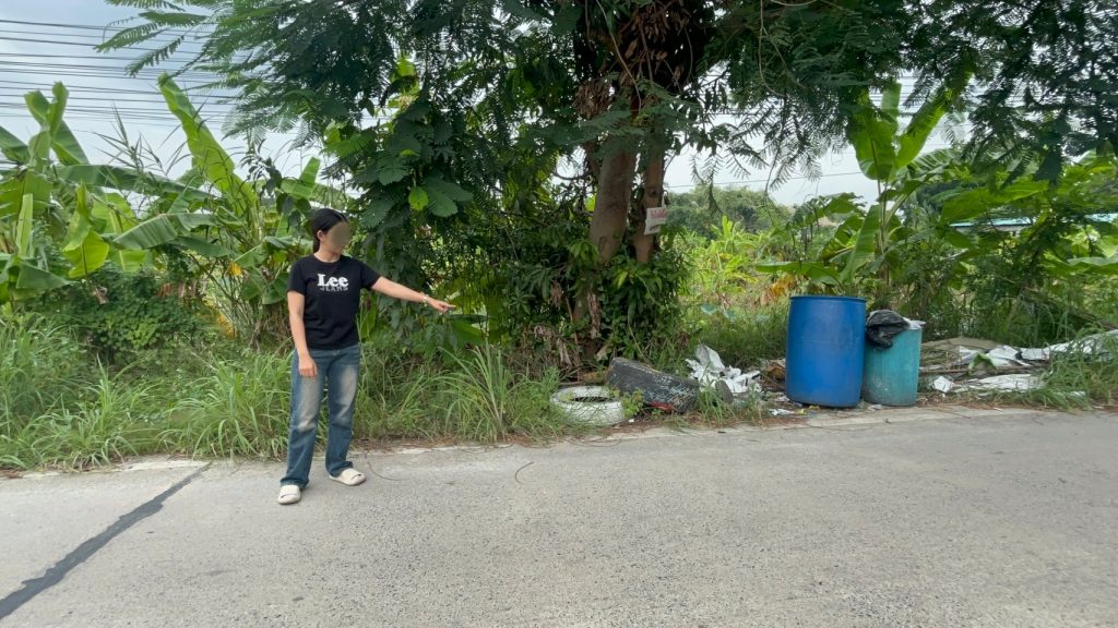 ปทุมธานี ร้องรถเกี่ยวข้าวเกี่ยวสายไฟหล่นพาดคอสาวใหญ่จนกระดูกเชิงกรานหักปัดรับผิดชอบคนเจ็บส่อพิการตลอดชีวิต 13 Talknews Online