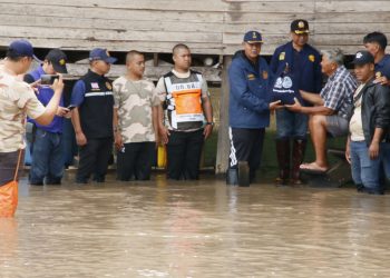 กาญจนบุรี – อำเภอบ่อพลอยอ่วมเจอสภาพอากาศแปรวนทำฝนตกหนักน้ำป่าไหลท่วม 2 ตำบล 6 หมู่บ้าน