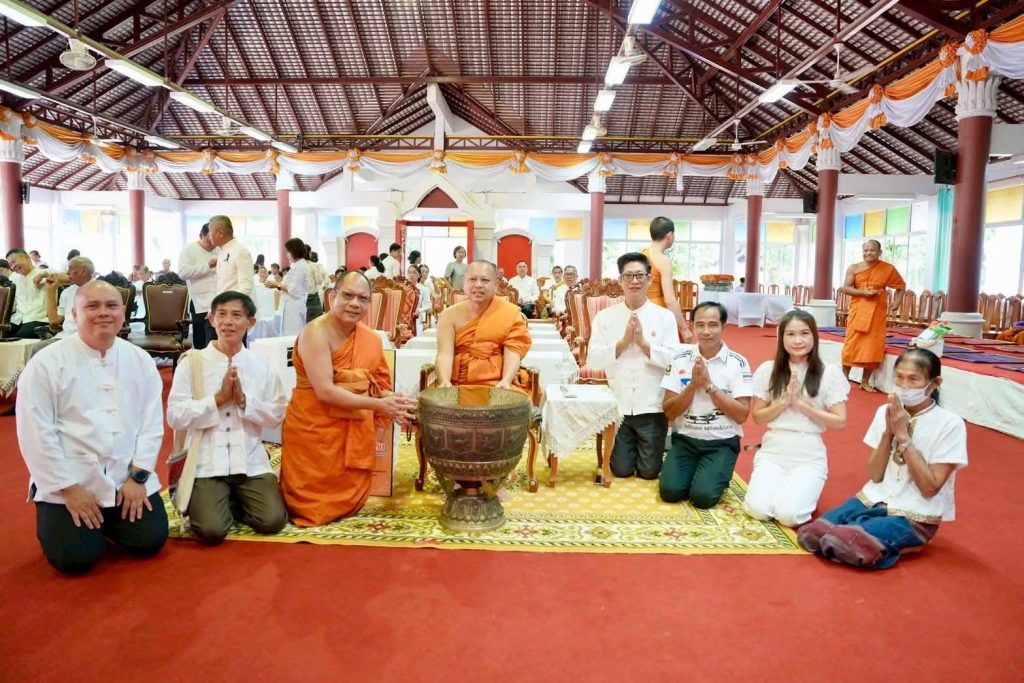 งานวันบุรพาจารย์ และพิธีมุทิตาสักการะ พระราชนันทวัชรบัณฑิต ประจำปี 2568 13 Talknews Online