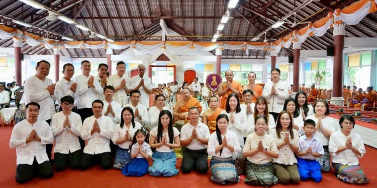 งานวันบุรพาจารย์ และพิธีมุทิตาสักการะ พระราชนันทวัชรบัณฑิต ประจำปี 2568 12 งานวันบุรพาจารย์ และพิธีมุทิตาสักการะ พระราชนันทวัชรบัณฑิต ประจำปี 2568