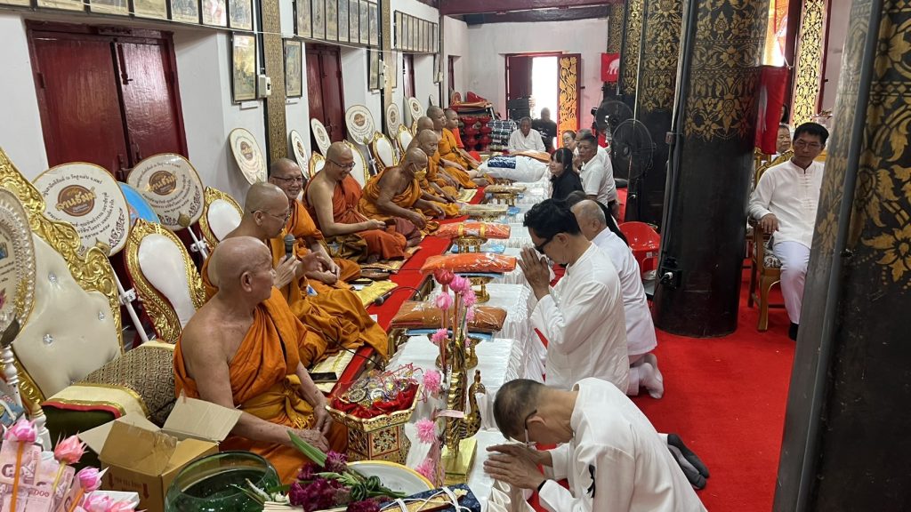 คณะศิษยานุศิษย์ "หลวงปู่ครูบามหาเถร" ร่วมงานกฐินสามัคคีฯ ปีที่ 5 และน้อมถวายเป็นพระราชกุศลแด่ สมเด็จพระนางเจ้าสิริกิติ์ พระบรมราชินีนาถ พระบรมราชชนนีพันปีหลวง 13 Talknews Online