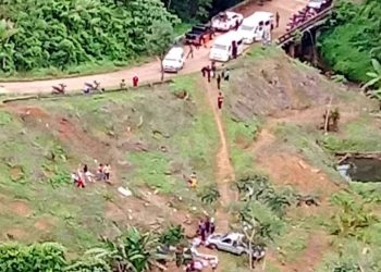 น่าน รถครูพานักเรียนไปลอยกระทง พลัดตกเขา เจ็บ 11 ราย โชคดีไร้ผู้เสียชีวิต 19 น่าน รถครูพานักเรียนไปลอยกระทง พลัดตกเขา เจ็บ 11 ราย โชคดีไร้ผู้เสียชีวิต