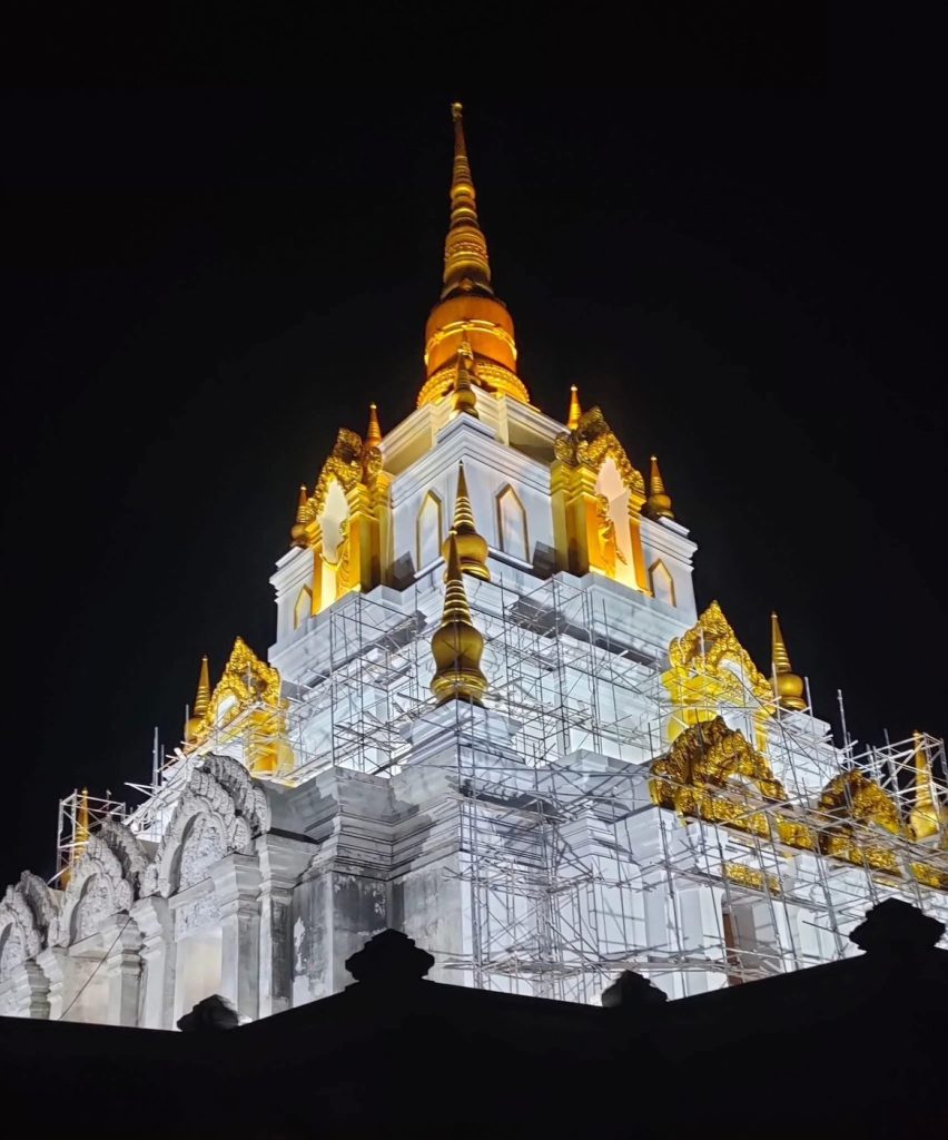 กระบี่-บุญกฐินครอบครัวกระทิงแดง และพุทธบริษัท วัดคลองท่อมใต้ นำปัจจัยถวาย 15 ล้าน เพื่อสมทบสร้างพระธาตุแบบยุคศีวิชัย 13 Talknews Online