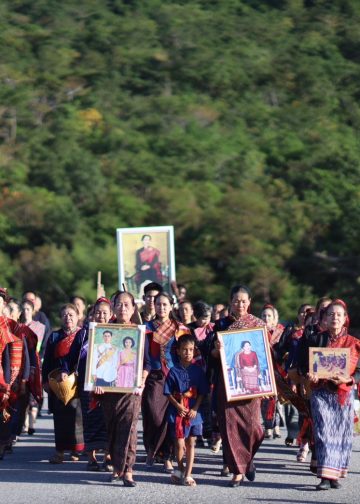 กาฬสินธุ์ สภาวัฒนธรรม-ชาวอำเภอเขาวงน้อมถวายความอาลัย 15 วัน แห่งการสวรรคต (ปัญรสมวาร) สมเด็จพระพันปีหลวง ด้วยสำนึกในพระมหากรุณาธิคุณอย่างหาที่สุดมิได้