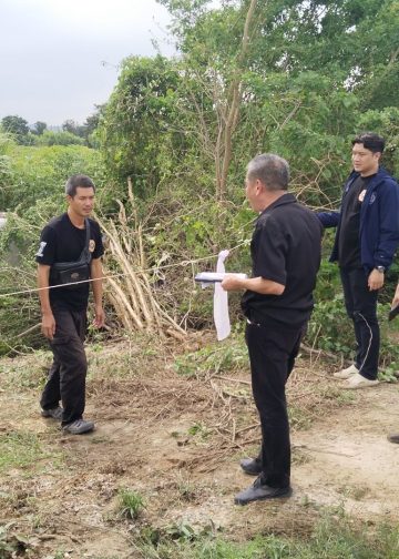 กาญจนบุรี จับได้ตัวแล้วหนุ่มฆ่าสาวถ่วงน้ำที่นครปฐมจนมุมที่เลาขวัญ ไม่ชำนาญเส้นทางเสียหลักพลิกเข้าไปในไร่อ้อย!!