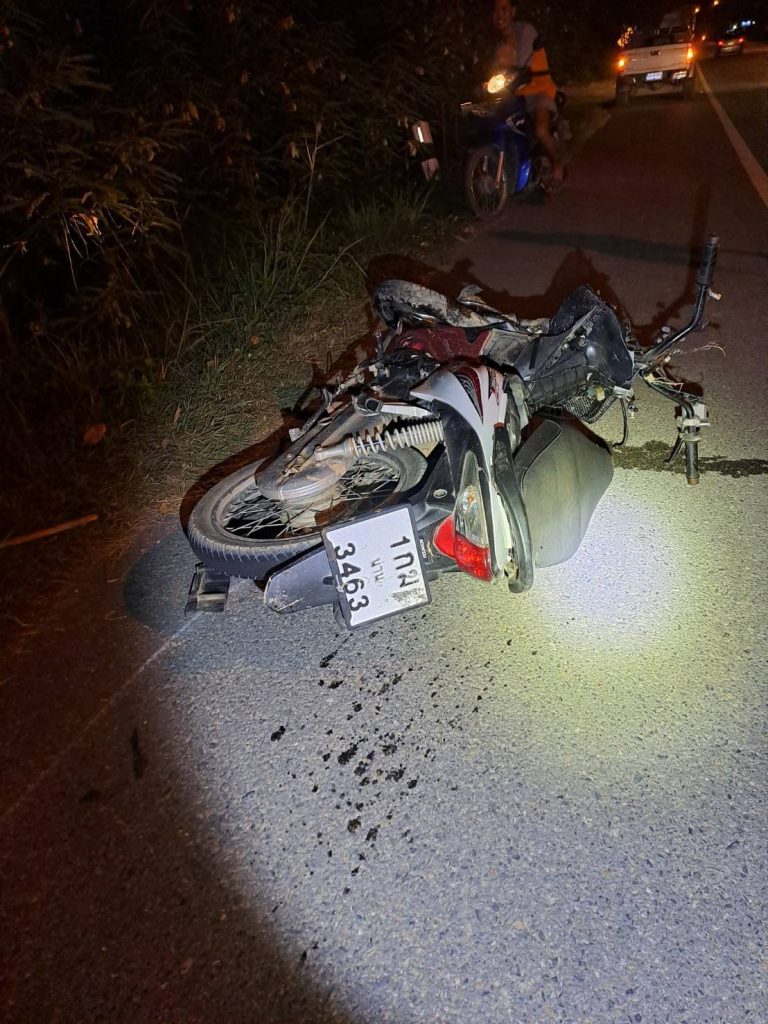 กระบะชนจักรยานยนต์ หนุ่มวัย 27 ปีเสียชีวิตคาที่ ถนนปัว–ท่าวังผา 13 Talknews Online