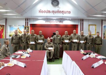 กาฬสินธุ์ ผบช.ภ.4 สั่งทุกโรงพักเอกซเรย์เร่งปราบยาเสพติด-อาชญากรรมทุกรูปแบบ 33 กาฬสินธุ์ ผบช.ภ.4 สั่งทุกโรงพักเอกซเรย์เร่งปราบยาเสพติด-อาชญากรรมทุกรูปแบบ