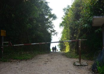 กาญจนบุรี – ทหารเมียนมาบินทิ้งระเบิด ถล่มด้วยปืนกลหนัก ฐานที่ตั้งชนกลุ่มน้อย กะเหรี่ยง KNU ตรงข้าม ตำบลปิล๊อก อำเภอทองผาภูมิ ส่วนฝั่งไทยไร้ผลกระทบ