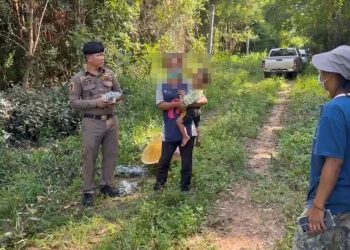 กาฬสินธุ์ตร.จับโจรแม่ลูกอ่อนแสบ ตะเวนขโมยสายไฟ-ทรัพย์สินชาวบ้าน หาเงินซื้อยาบ้าเสพ