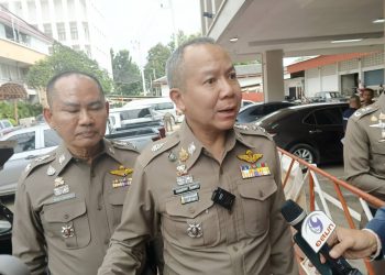 ภาค 5 แถลงจับยาบ้า 4 รายกว่า 13.5 ล้านเม็ด ชี้ยังไม่มีนักการเมืองเหนือ เกี่ยวข้องยาเสพติด-สเกมเมอร์ นบ.ยส.35เผยจับแล้ว 50 ล้านเม็ด สูงกว่าปีก่อน 1 เท่าตัว แนวโน้มปีหน้า ยังทะลักพื้นที่ตอนกลางประเทศ