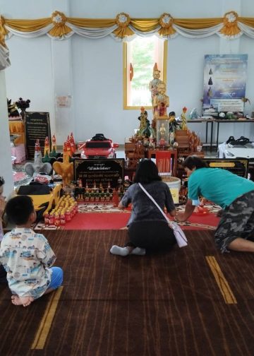 ปทุมธานี ไอ้ไข่วัดบึงบาให้ยอดปิดงานตามเป้าหลักแสนทุกครั้งเกินกว่า20ครั้ง สาวขอโชคครั้งแรกได้2คู่ 13 ปทุมธานี ไอ้ไข่วัดบึงบาให้ยอดปิดงานตามเป้าหลักแสนทุกครั้งเกินกว่า20ครั้ง สาวขอโชคครั้งแรกได้2คู่