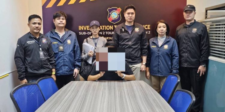 ตำรวจท่องเที่ยวเชียงใหม่ บุกจับกรรมการบริษัทรถเช่า หลังพบชาวเมียนมาร์เหมารถเที่ยวขึ้นดอยสุเทพ