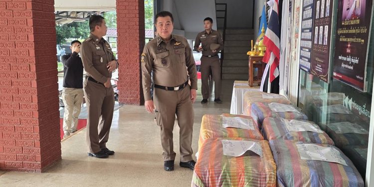 ตำรวจเชียงราย สกัดยาบ้า 6 ล้านเม็ด อำพรางซ่อนไว้ข้างเมรุเผาศพ
