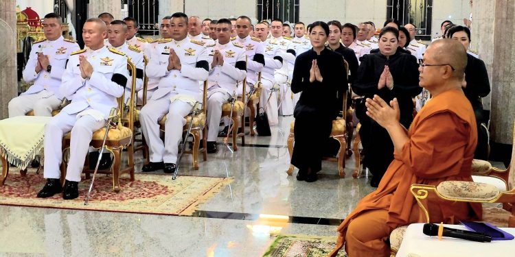 ลพบุรี ทหารปืนใหญ่ประกอบพิธีอุทิศถวายพระราชกุศลพระบรมราชชนนีพันปีหลวง