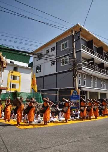 วัดพระธรรมกายร่วมกับศูนย์ส่งเสริมศีลธรรมจังหวัด 178 แห่ง จัดอุปสมบท 3,000 รูปทั่วประเทศ บูชาธรรมมหาปูชนียาจารย์ – เตรียมธรรมยาตรา 2-31 มกราคม 2569