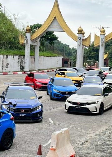 คาราวานรถ HONDA CIVIC TYPE R CLUB MALAYSIA & Supercar Club จากประเทศมาเลเซีย 50 คัน เดินทางเข้ามาเที่ยวอำเภอเบตง กระตุ้นการท่องเที่ยวในช่วงสุดสัปดาห์