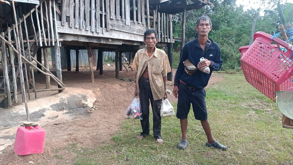 ปราจีนบุรี อึ้ง!หนุ่มพิการสู้ชีวิตเก็บของเก่าเลี้ยงชีพ 13 Talknews Online