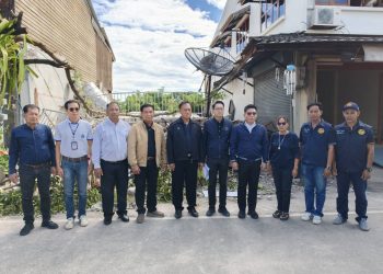 ต.ท่าสัก อ.พิชัย จ.อุตรดิตถ์ ตลิ่งทรุด ลากบ้านเรือนราษฎรลงน้ำเสียหาย 6 หลังคาเรือน