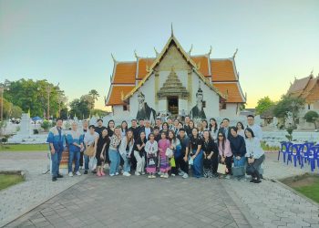 “เจ้าบ้านน้อยจุมปีฯ” ให้การต้อนรับคณะสถาบันการเงินกลุ่มผู้ให้กู้ บริษัทไฟฟ้าหงสา จำกัด 18 “เจ้าบ้านน้อยจุมปีฯ” ให้การต้อนรับคณะสถาบันการเงินกลุ่มผู้ให้กู้ บริษัทไฟฟ้าหงสา จำกัด