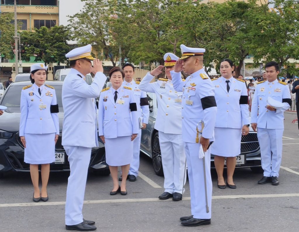 ผู้การนครปฐม จัดกิจกรรมเฉลิมพระเกียรติ ร.6 เนื่องในโอกาสวันสวรรคตครบ 100 ปีและพิธีเจริญพระพุทธมนต์และทำบุญตักบาตรพระสงฆ์ 100 รูป ถวายพระราชกุศลแด่พระบาทสมเด็จพระมงกุฎเกล้าเจ้าอยู่หัว เนื่องในโอกาสวันคล้ายวันสวรรคตครบ 100 ปี 25 พฤศจิกายน 2568 และถวายพระกุศลแด่สมเด็จพระเจ้าภคินีเธอ เจ้าฟ้าเพชรรัตนราชสุดา สิริโสภาพัณณวดี เนื่องในโอกาสคล้ายวันประสูติครบ 100 ปี 24 พฤศจิกายน 2568 13 Talknews Online