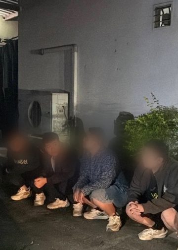 ตำรวจท่องเที่ยวจับจีนเทา 5 คน หนีจากเมียวดีมา เชียงราย จ่อเข้าลาว