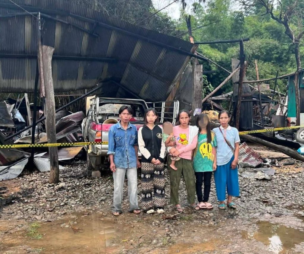 ไฟไหม้อู่ซ่อมรถยนต์ “ช่างรอด” วอดทั้งหลัง โชคดีไร้เจ็บ–เสียชีวิต หน่วยงานและชาวบ้านร่วมระดมช่วยเหลือ 13 Talknews Online