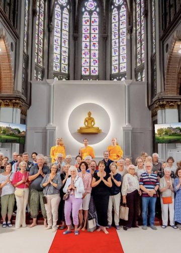 ก้าวสู่ 10 ปี วัดพระธรรมกายเนเธอร์แลนด์ กับการเผยแผ่ธรรมะในยุโรป – ควบคู่ความเจริญ อย่างสุขสงบ
