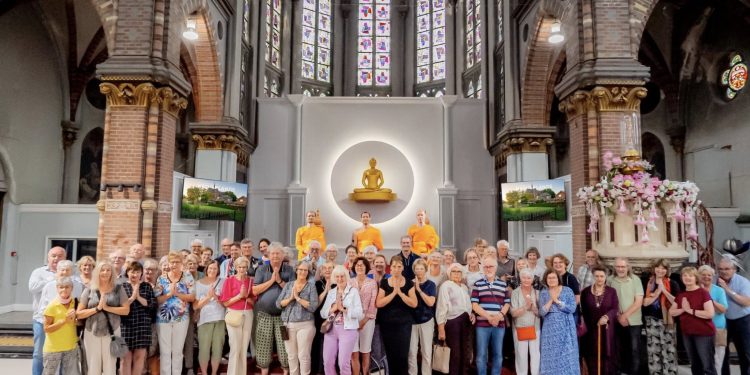 ก้าวสู่ 10 ปี วัดพระธรรมกายเนเธอร์แลนด์ กับการเผยแผ่ธรรมะในยุโรป – ควบคู่ความเจริญ อย่างสุขสงบ