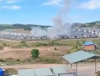 ด่วน วันนี้ที่รอคอย นาวิกโยธิน ใช้ปืนใหญ่ ค. ยิงทำลายฐานสแกมเมอร์ ในทมอดา จ.โพธิสัตว์ สดๆ ร้อนๆ