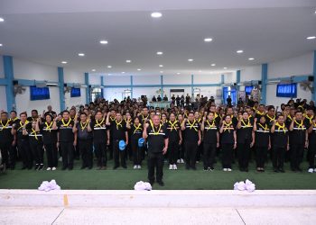 “ยศพล” นำทัพ Fix It -จิตอาสา ฟื้นฟูอยุธยาหลังน้ำลด ชาวบ้านยกนิ้ว ‘อาชีวะซ่อมฟรี ช่วยจริง ’