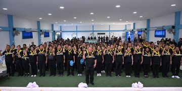 “ยศพล” นำทัพ Fix It -จิตอาสา ฟื้นฟูอยุธยาหลังน้ำลด ชาวบ้านยกนิ้ว ‘อาชีวะซ่อมฟรี ช่วยจริง ’