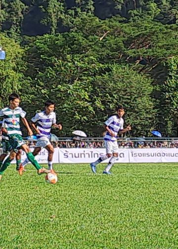 ฟุตบอลสร้างฝัน ทีมหมอนทองวิทยาบุกทีมสาลิกา อบจ.พังงา ชนะ 3-0